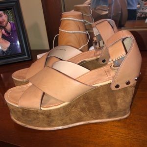 Dolce vita wedges